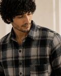 Slub Big Checks Black And Brown  Regular Fit shirts